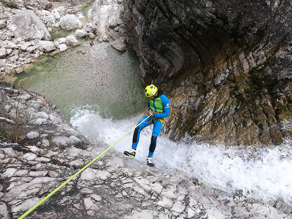 lower_predelica-canyoning-gallery-1